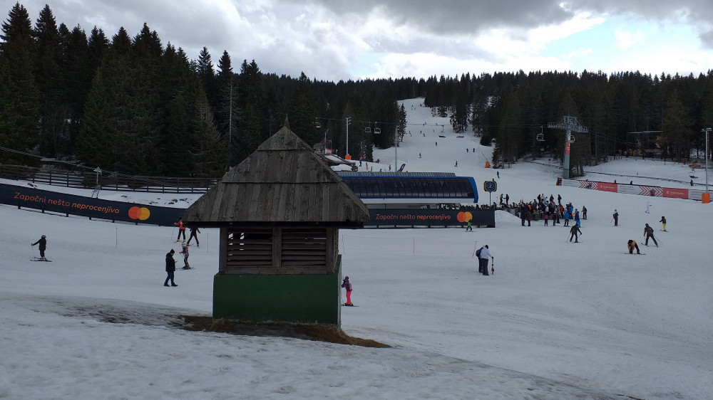 Skijanje uz testiranje na Covid 19 i vakcinisanje